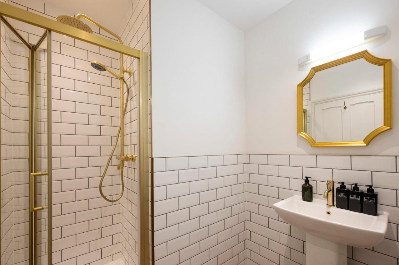 The Flower Pot Hotel - Room 1 - Super King Henley-on-Thames Bagian luar foto